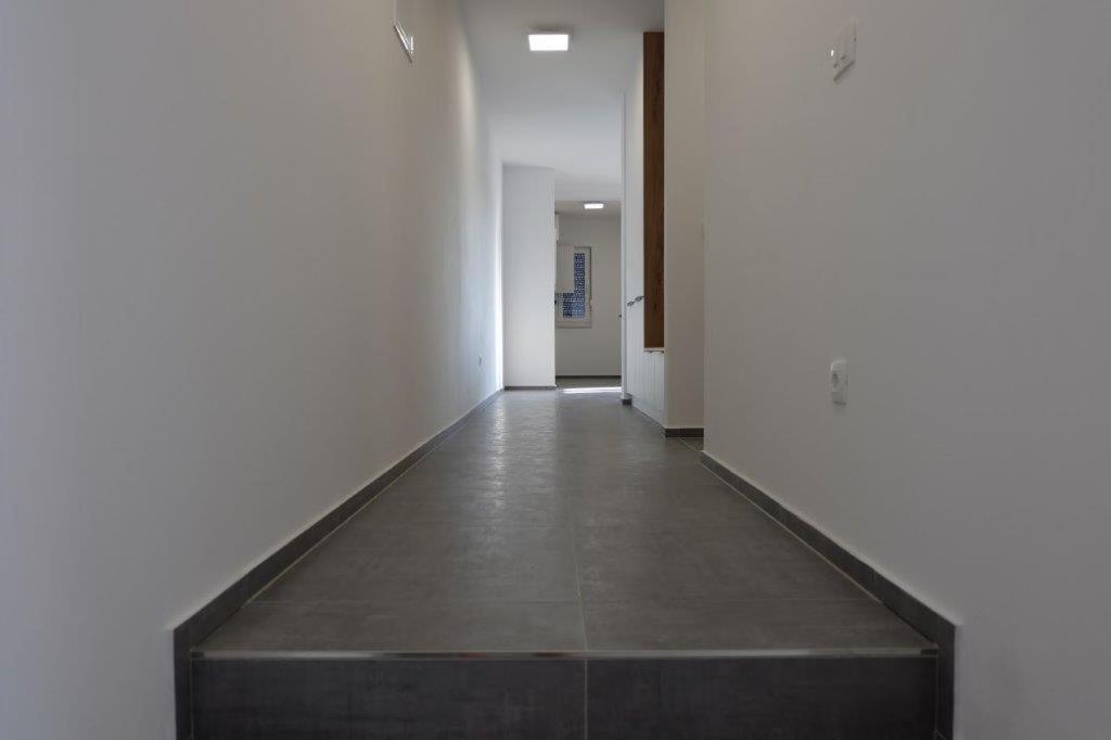 Apartment Martina Vir Bagian luar foto